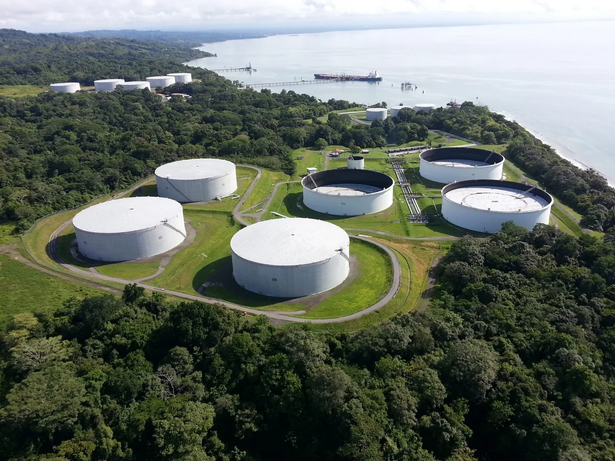 El millonario pago realizado por Panamá para quedarse con un oleoducto estratégico entre dos océanos