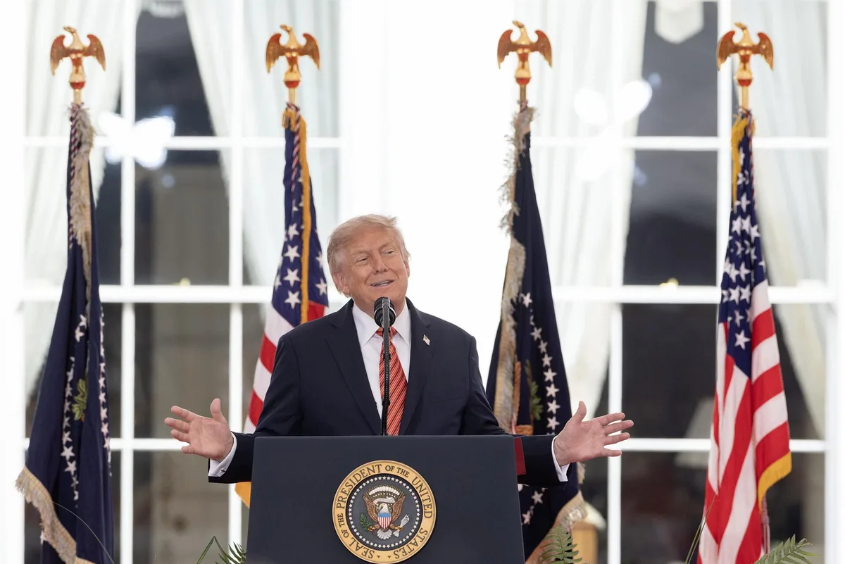 Trump carga contra Amodei (Anthropic) y tilda las peticiones para frenar la IA de "conspiración"
