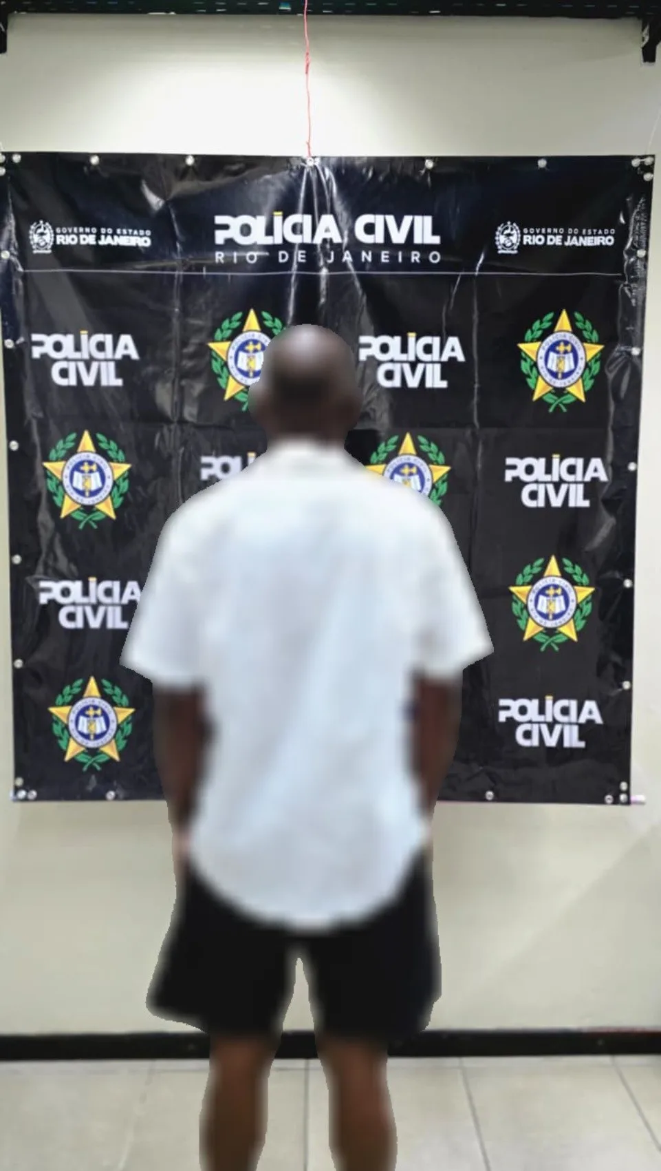 Homem é preso em Santo Antônio de Pádua suspeito de bater cabeça da ex-companheira contra parede