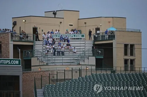 '옥상서 야구보려면 허락받아라' MLB 컵스, 업주에 승소