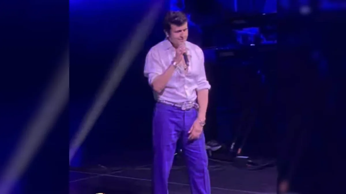 'Better Than Neha Kakkar': Internet Has A Blast As Sonu Nigam Sings Don 2 Song In Female Voice
