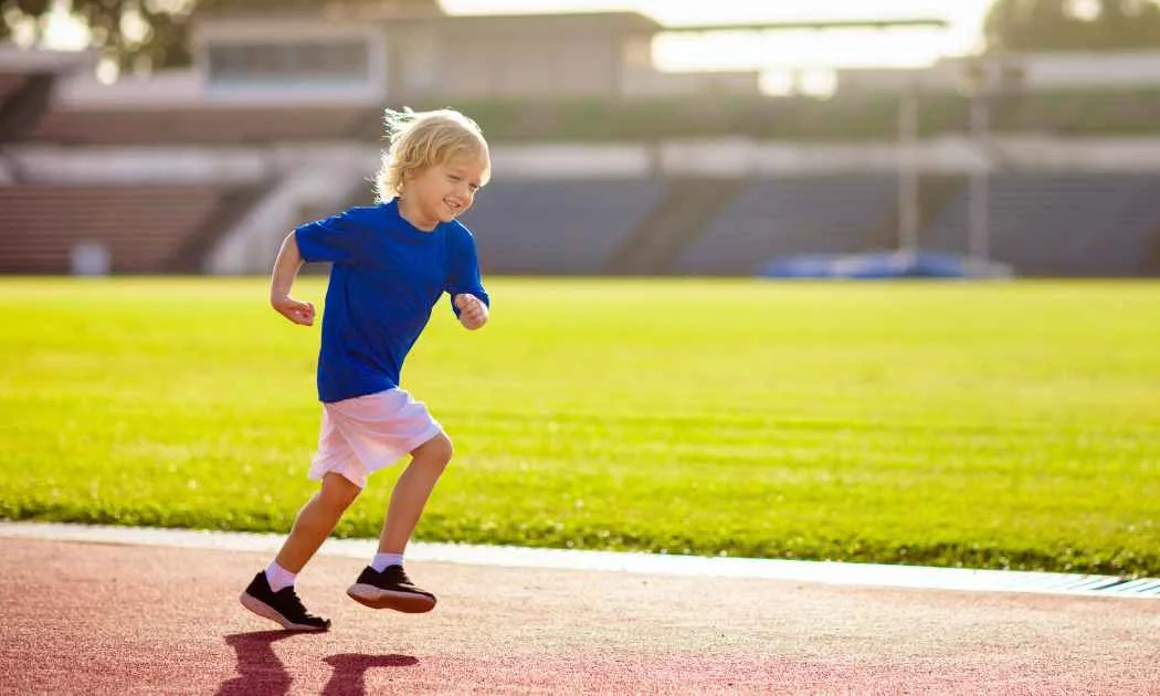 Criança pode correr 5 km? O que considerar antes da prova