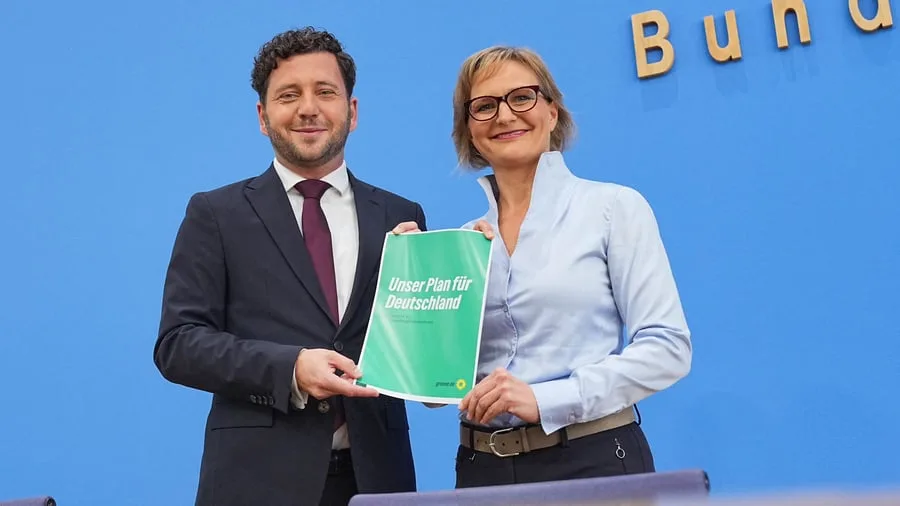 Opposition: Grüne stellen „Plan für Deutschland“ vor