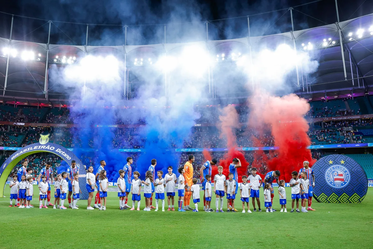 Atacante do Bahia é expulso em confusão contra o Inter e vira desfalque na Série A