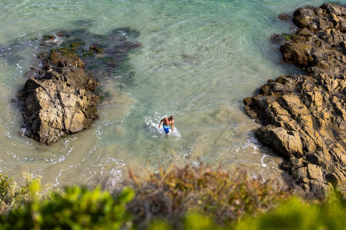 Bodysurfer dies after being pulled from water in Laguna Beach