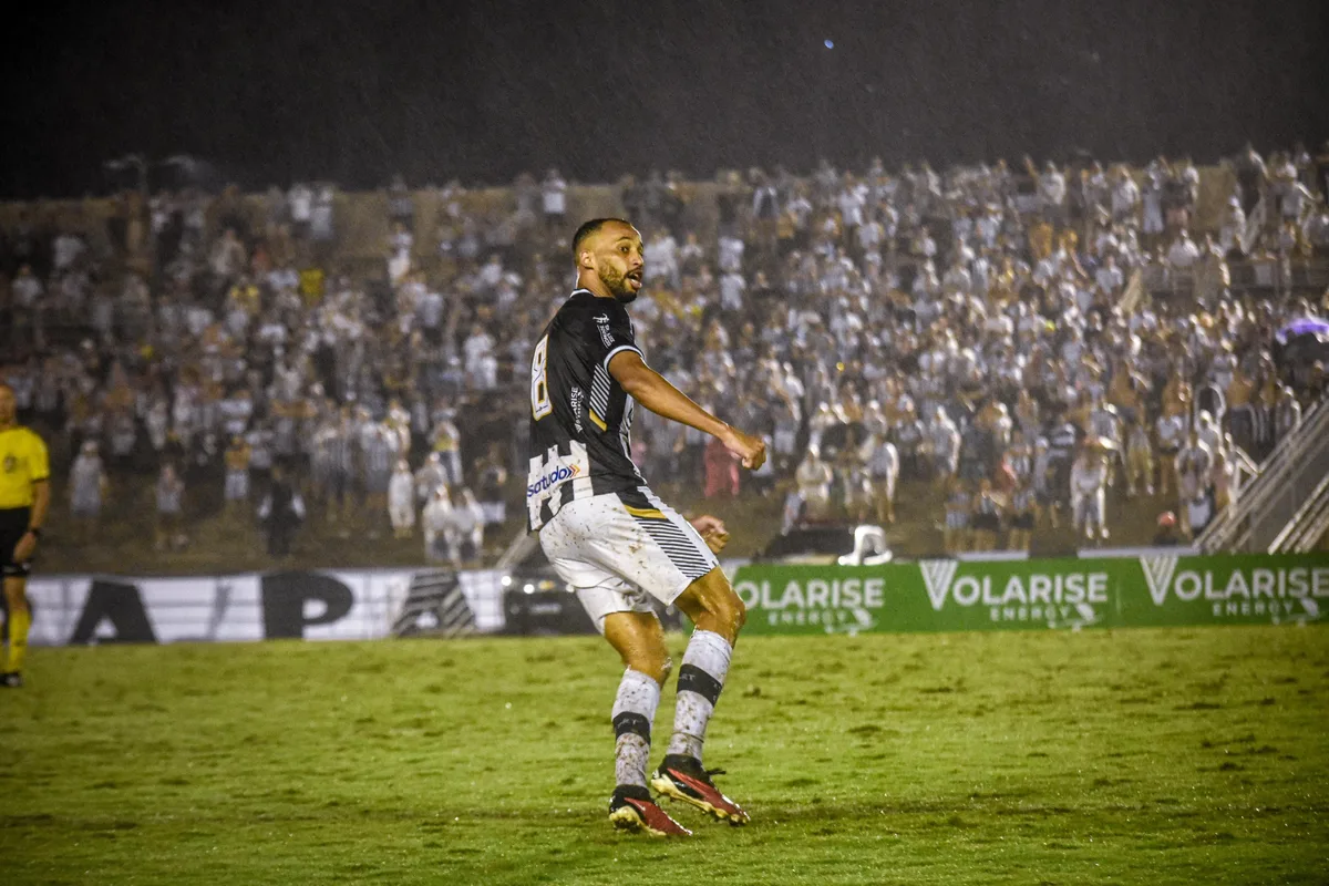 Treze confirma renovação de Buba e anuncia mais dois reforços para a Copa Paraíba