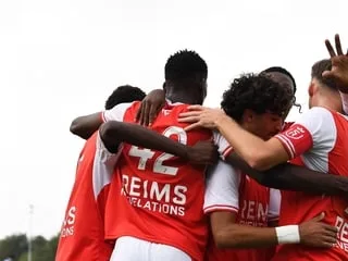 Ligue 2. Reims bat Dijon et s’empare provisoirement de la 2e place