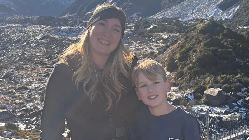 What three strangers taught a single mum on a trip to New Zealand