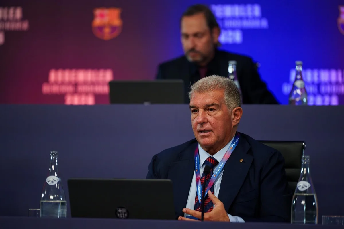 La Asamblea del Barça aprueba 300 millones de crédito al Espai Barça y 210 millones en bonos de liquidez