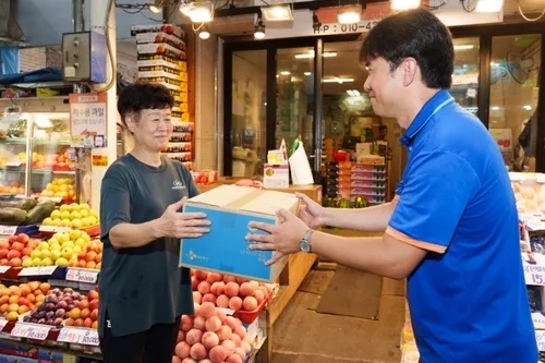 CJ대한통운, 오산 오색시장에 전통시장 배송접수센터 설치