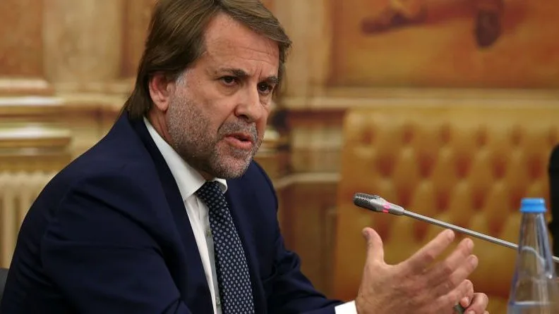 Caso do atrelado: emails da direção da PJ põem em causa explicações de Luís Neves