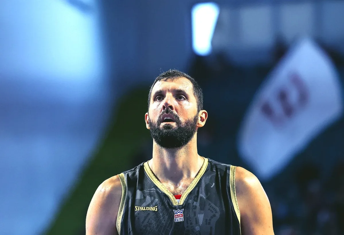 Mirotic jugará en Valencia