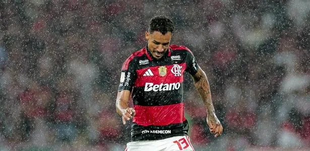 Danilo sobre renovação com o Flamengo: 'Devemos assinar nesta semana'