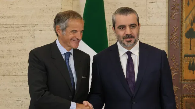 Toneladas de material nuclear na Síria: Há perigo? Porquê ali? Há mais?