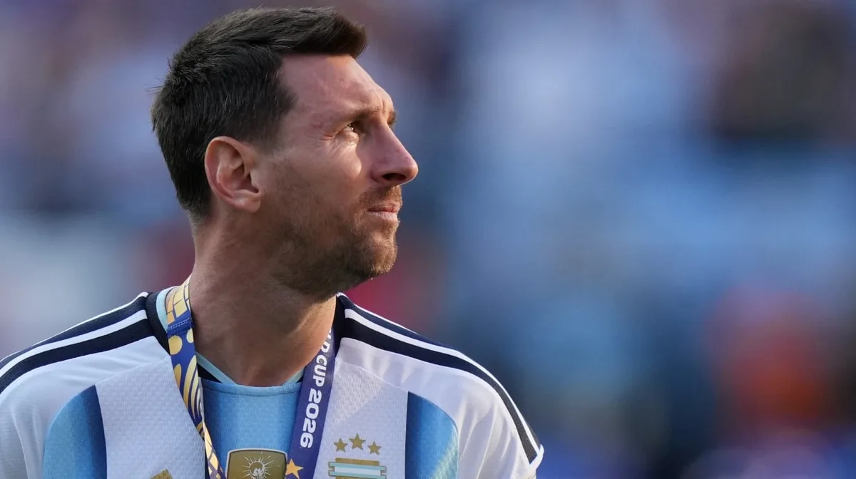 Las tapas de los diarios del mundo reflejaron el retiro de Messi de la Selección: “Ahora sí, punto final”