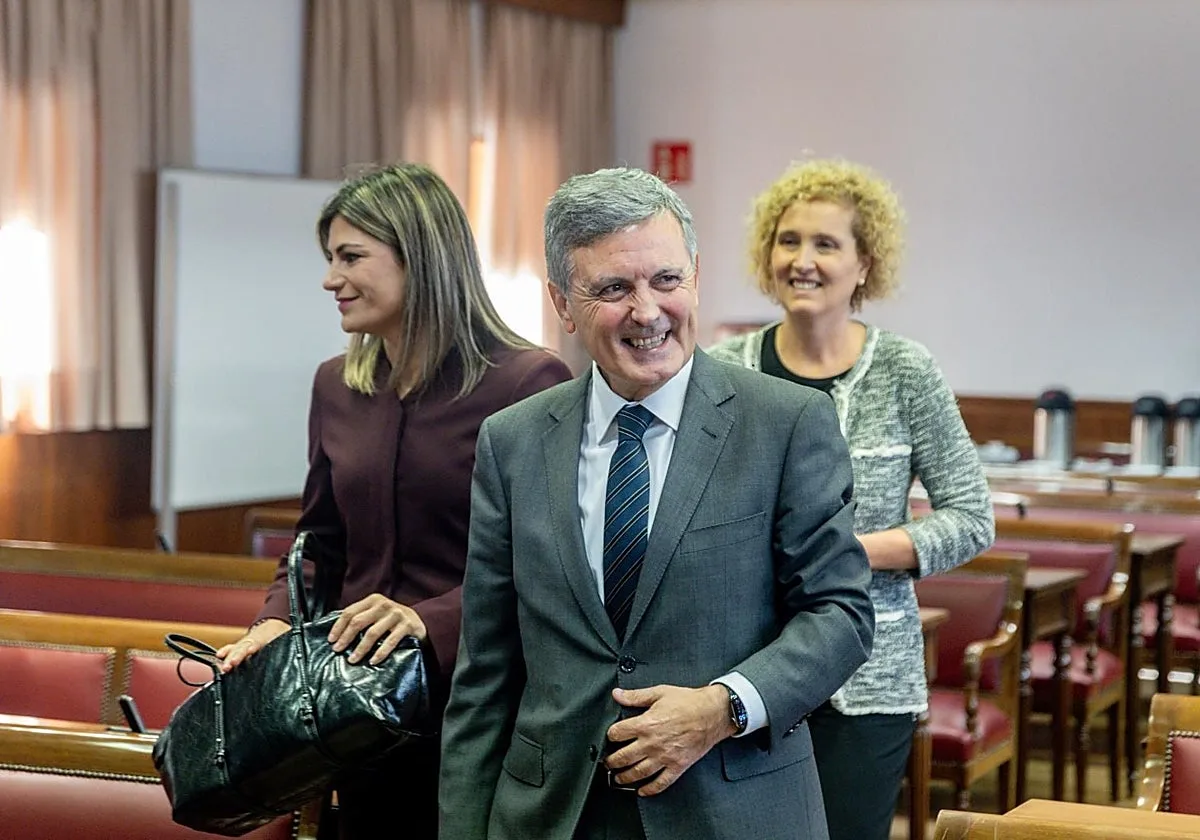 Correos cesa a su jefe de personal y rompe el último nexo con la etapa de Serrano