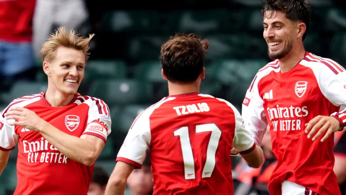 Arsenal thump Man City to send statement with Community Shield win