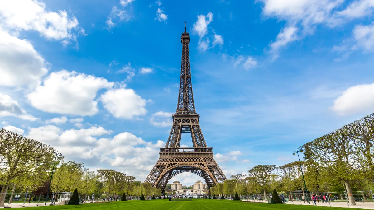 Why Paris’ Eiffel Tower gets taller during hot summer days