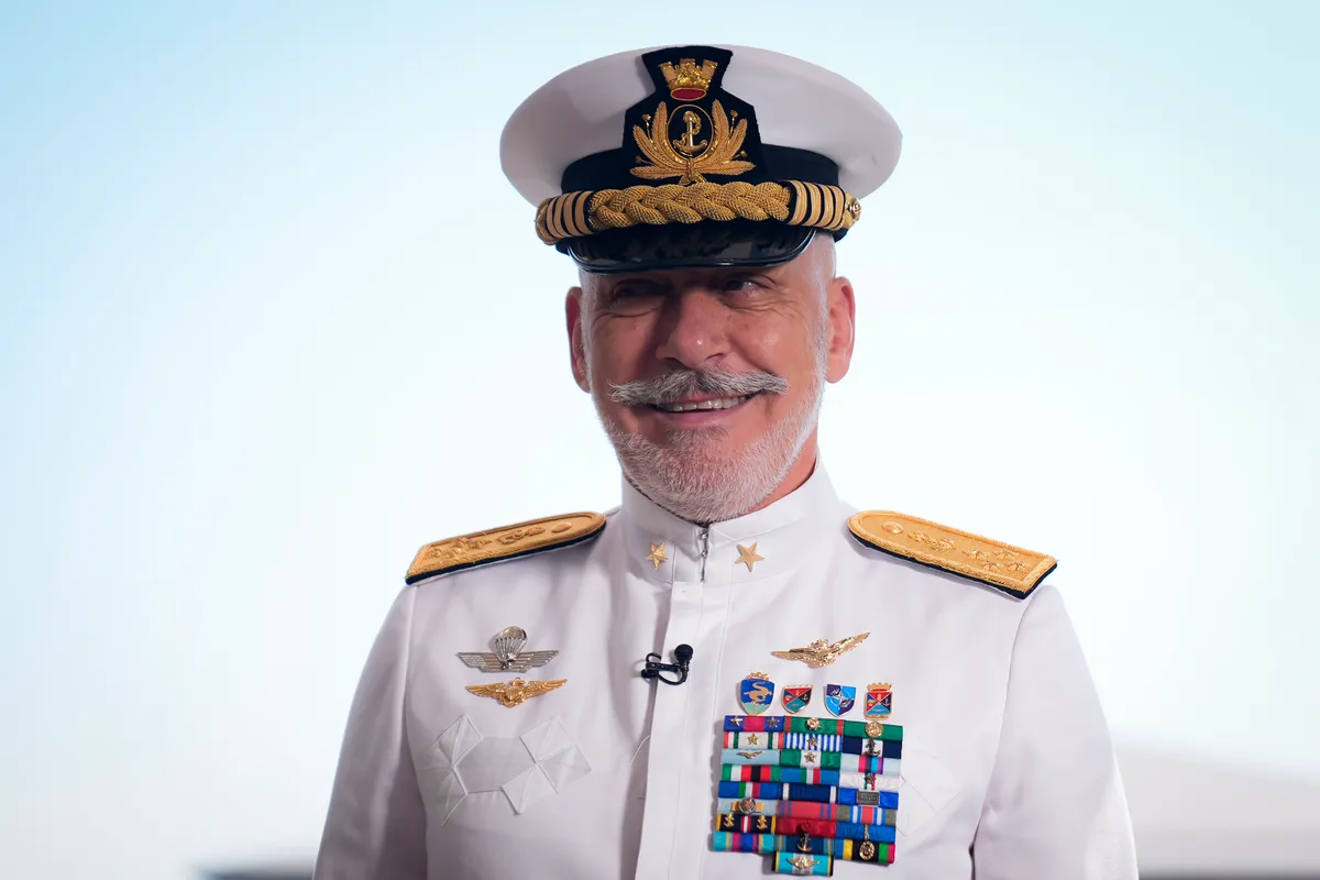 Almirante Cavo Dragone, máximo jefe militar de la OTAN: "El Ártico ya no es una región tranquila desde el punto de vista estratégico"