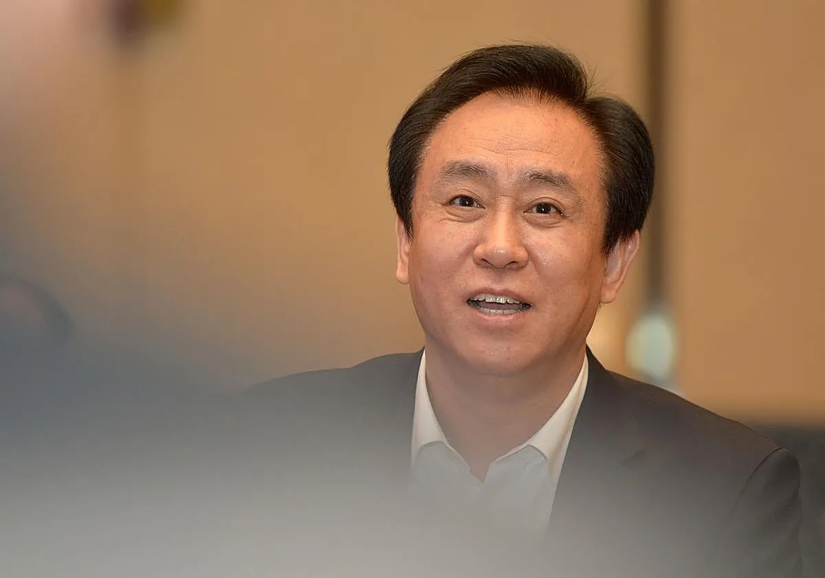 La Justicia china condena al fundador de Evergrande a cadena perpetua