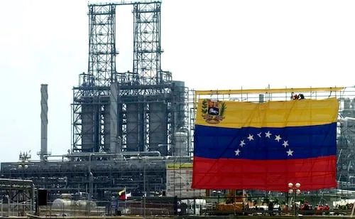 ¿Qué sabemos del acuerdo petrolero entre EU y Venezuela?; pacto da a Washington acceso a vastas reservas del país sudamericano