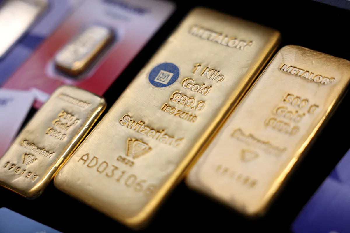 El bitcoin y el oro se marcan su nivel más alto desde mayo: los motivos de la nueva subida