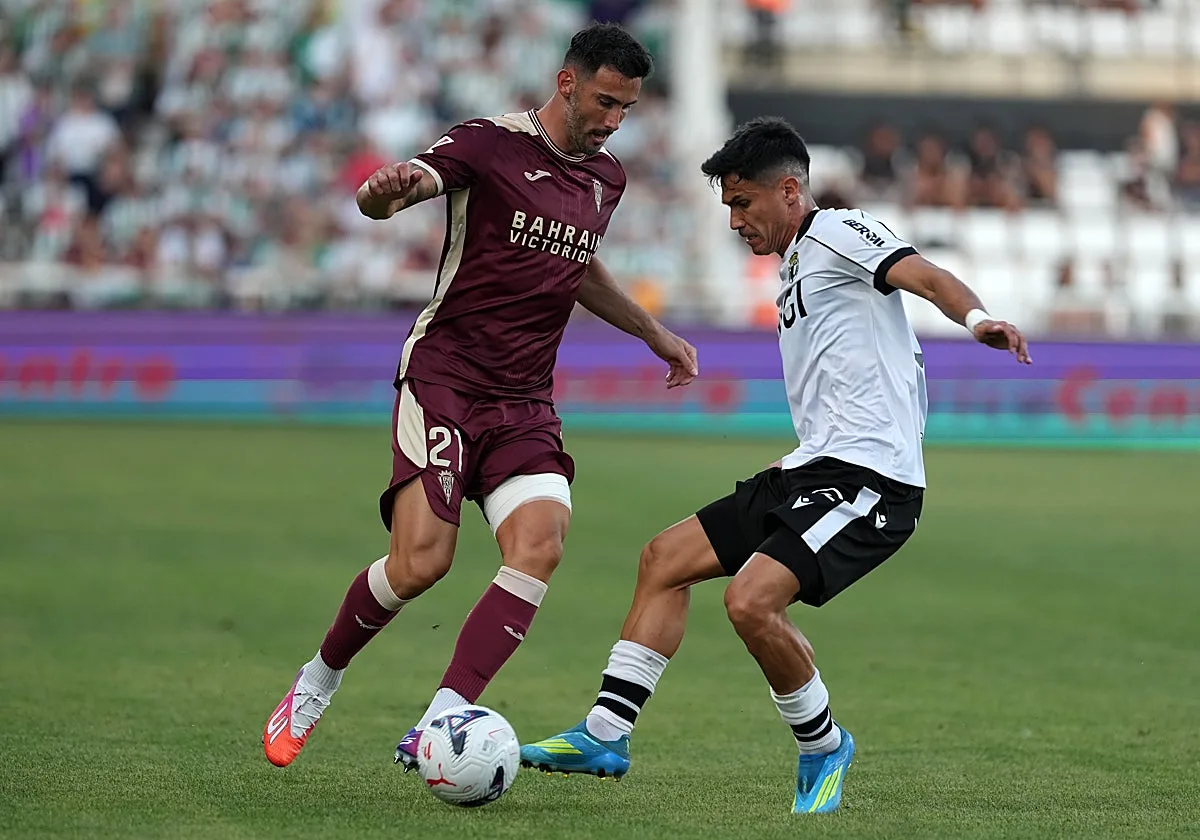 Así está el Córdoba CF en la clasificación tras la derrota ante el Burgos
