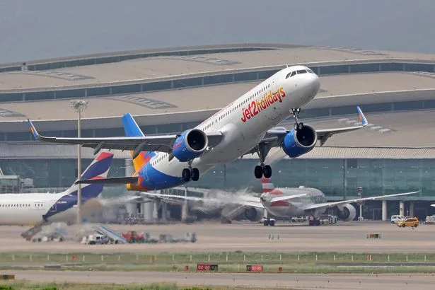 Ryanair, EasyJet, TUI and Jet2 'left side' rule for booking seats