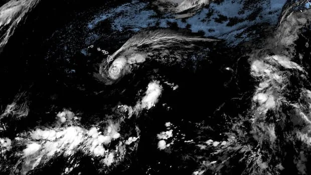 Tropical storm Lala closes in, hitting Hawaii's Big Island with rain, wind