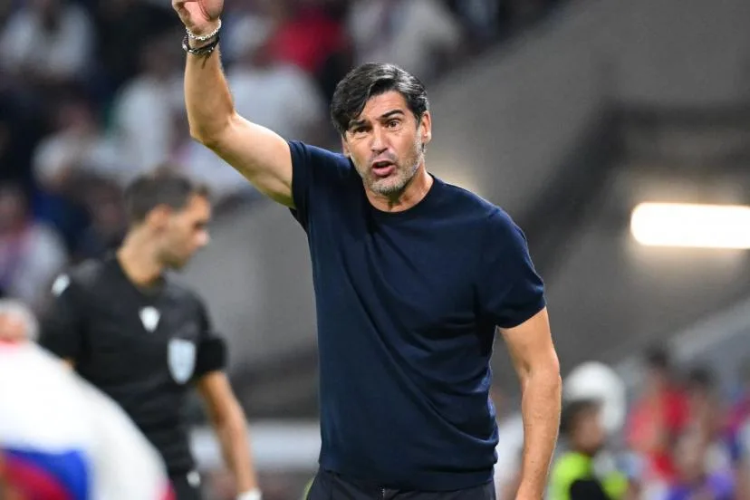 Paulo Fonseca sur les critiques liées à l'élimination en barrages de la Ligue des champions : « Je suis le meilleur entraîneur de l'histoire récente de l'OL »