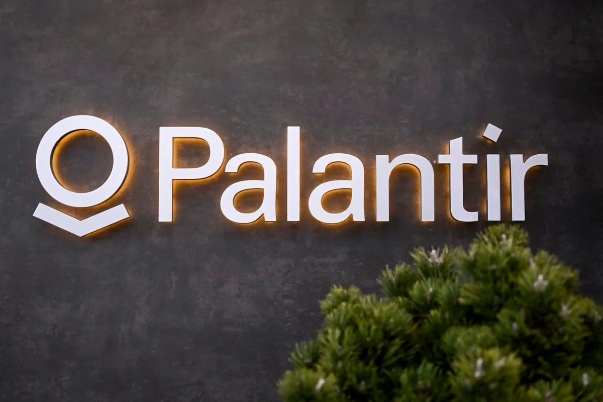 Pretty Soon, the Only Thing Between You and the Next E. Coli Outbreak Will Be Palantir