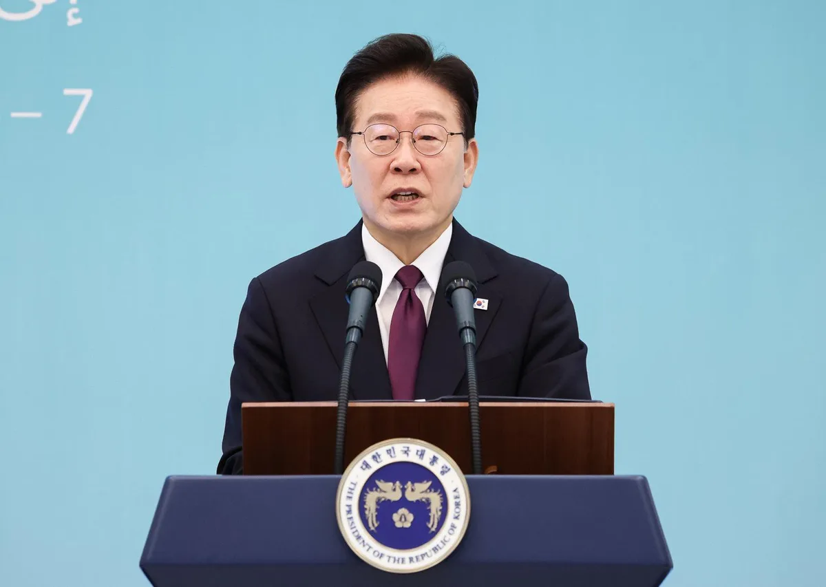 李, 대구 마트 천장 붕괴 사고에 “인명 구조 총력” 지시