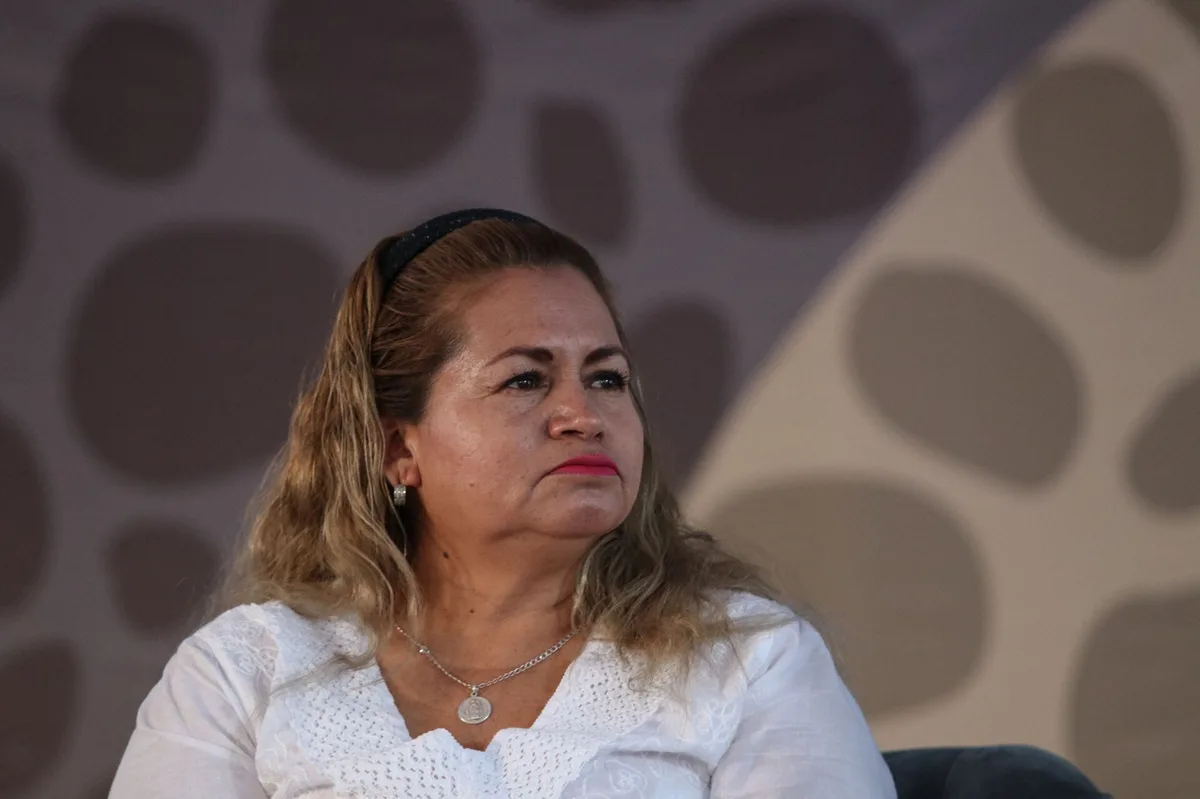 ‘No sean inhumanas’: Ceci Flores pide a Ernestina Godoy recibir a las Madres Buscadoras