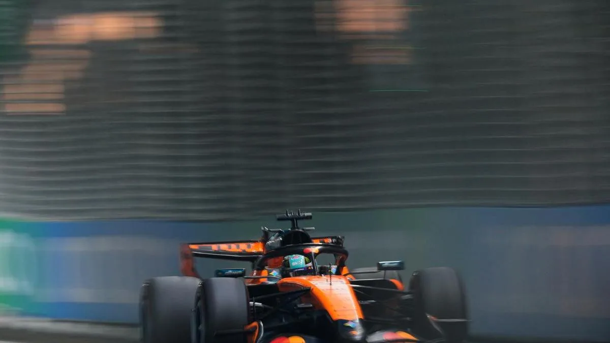 Verstappen roars to Singapore win as Piastri bags fifth