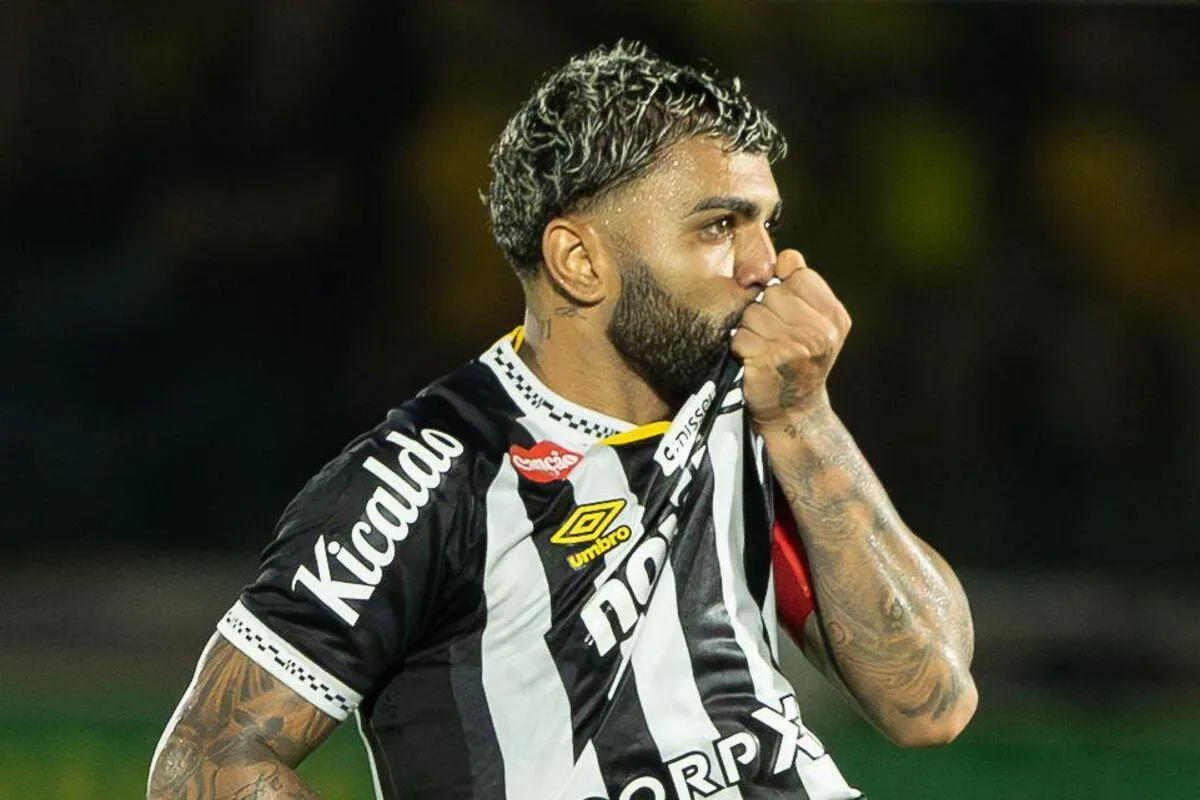 Santos avança por Gabigol em 2027, mas salário e decisão do atacante dificultam acordo