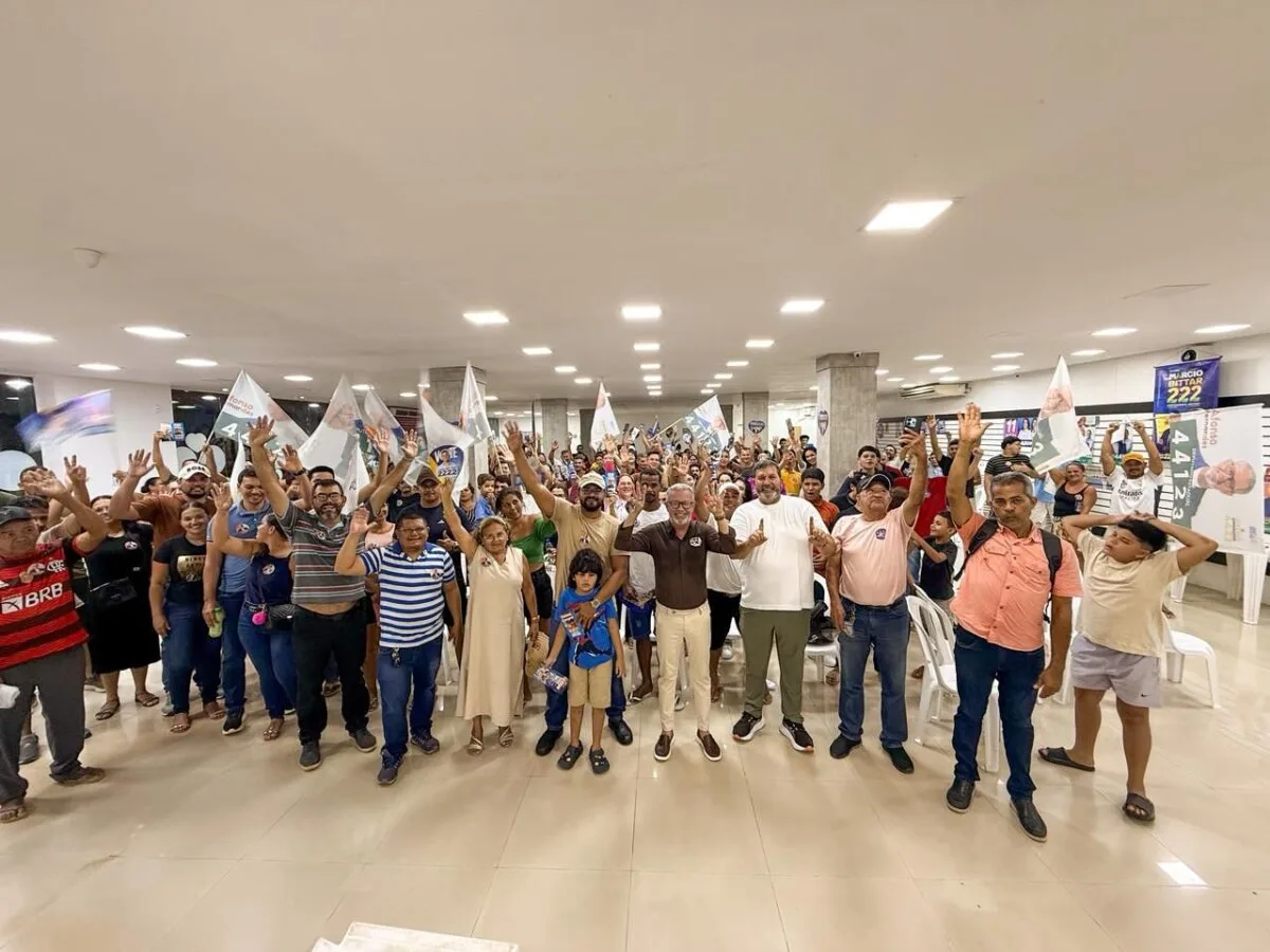 Deputado Afonso Fernandes reúne forte apoio político em Cruzeiro do Sul e mostra sua força no Juruá