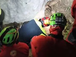 Hangrutsch im Canyon: Höhlenforscher auf Sardinien nach mehr als 27 Stunden gerettet