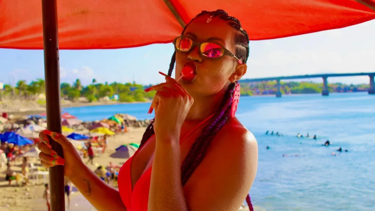 Cantora Nick Sol, conhecida por apresentações no Carnaval de Fortaleza, morre aos 38 anos
