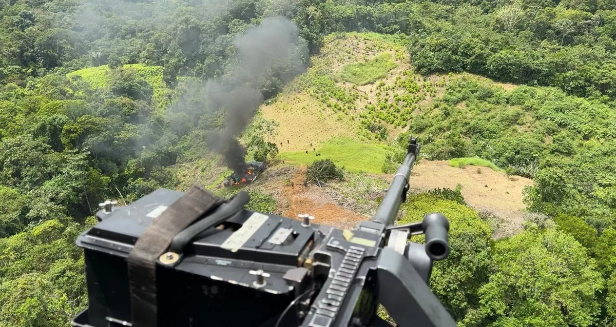 El Gobierno impugnó las condiciones judiciales para los bombardeos en zonas con presencia de menores