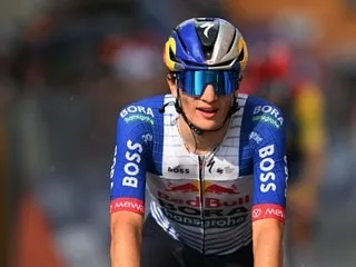 Tour d’Allemagne. Giulio Pellizzari remporte l’étape-reine, Isaac Del Toro en tête du général à la veille de l’arrivée