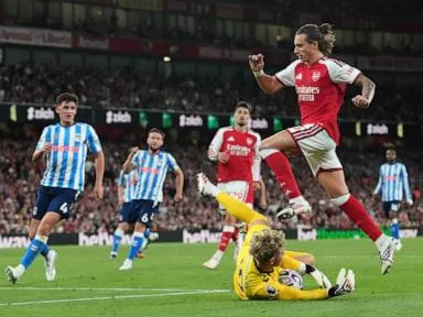 Arsenal, Marseille and Real Betis begin league campaigns with wins and clean sheets