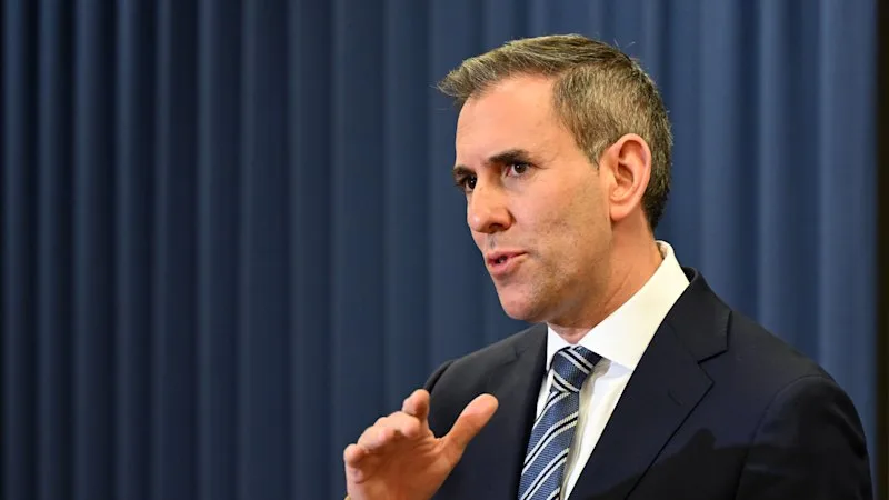 Chalmers warns of Hanson threat to super after One Nation leader calls system ‘broken’