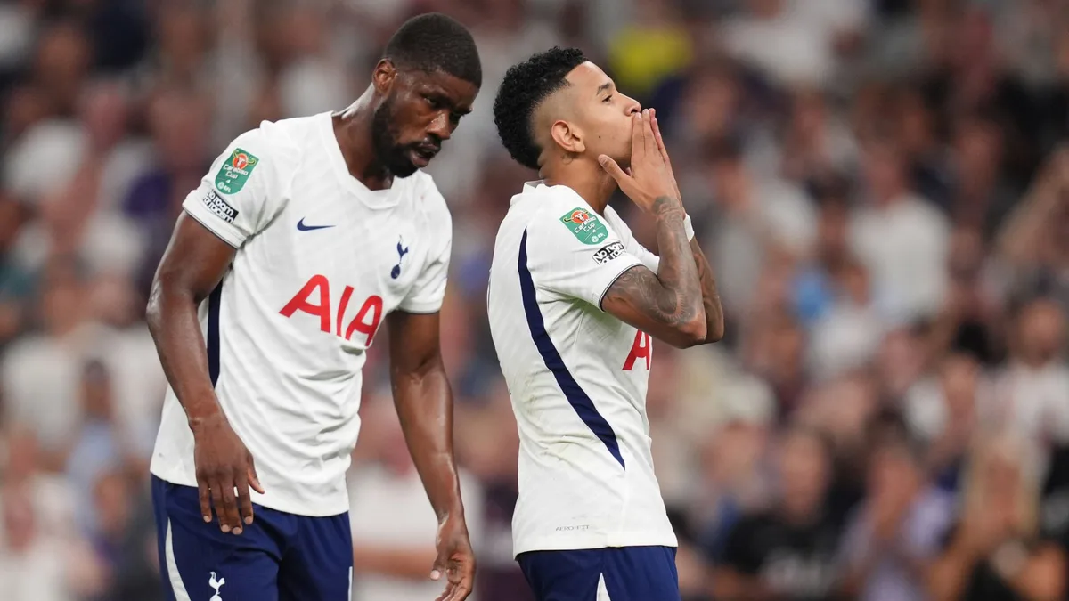Redknapp hails Savio debut but De Zerbi demands more