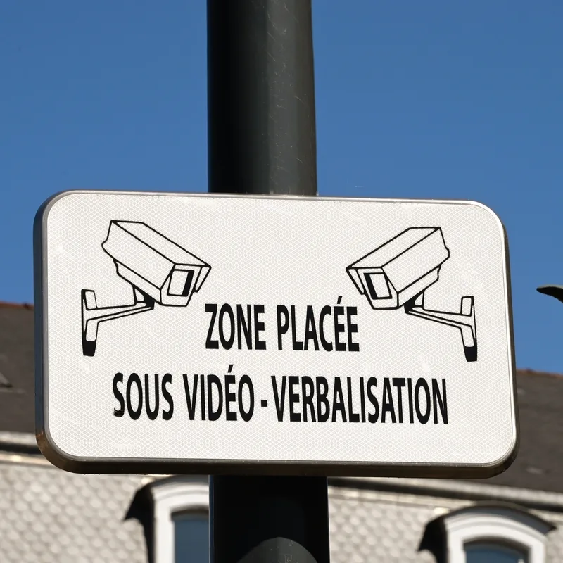 Actualité : La vidéo-verbalisation se généralise en France, et il y a maintenant une méthode pour s’en protéger facilement