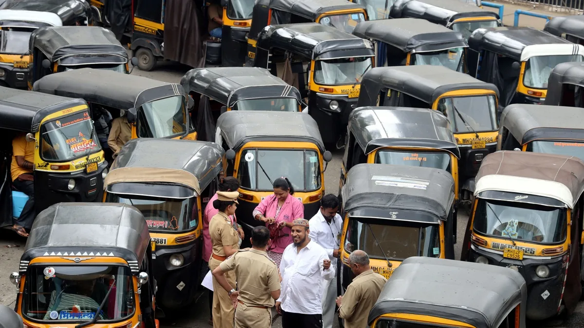 Two Senas, one Marathi plank: Language rule opens up a new battleground