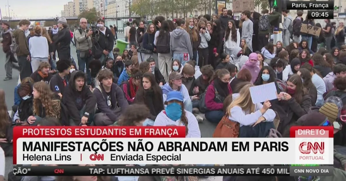 Aulas das 8:00 às 18:00 e turmas com 35 alunos: as queixas dos estudantes que protestam em Paris