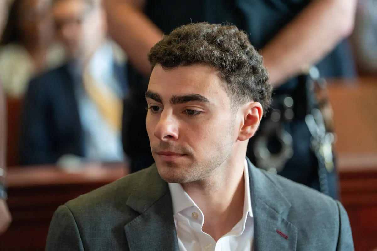Luigi Mangione se declaró culpable y confesó por primera vez el asesinato del CEO de UnitedHealthcare