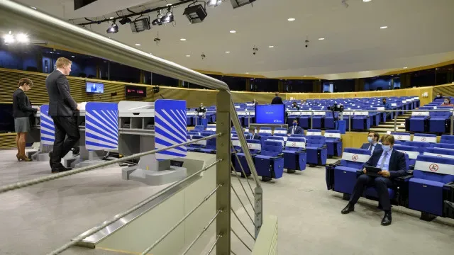 Bruxelas propõe libertação de 4,2 mil milhões da coesão para a Hungria