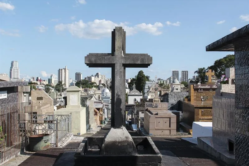 Falecimentos desta quarta-feira, 19 de agosto, em Curitiba