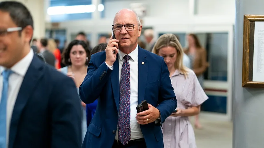 Pentagon No. 3 frustrates senators in closed-door briefing on Iran war, Trump defense strategy